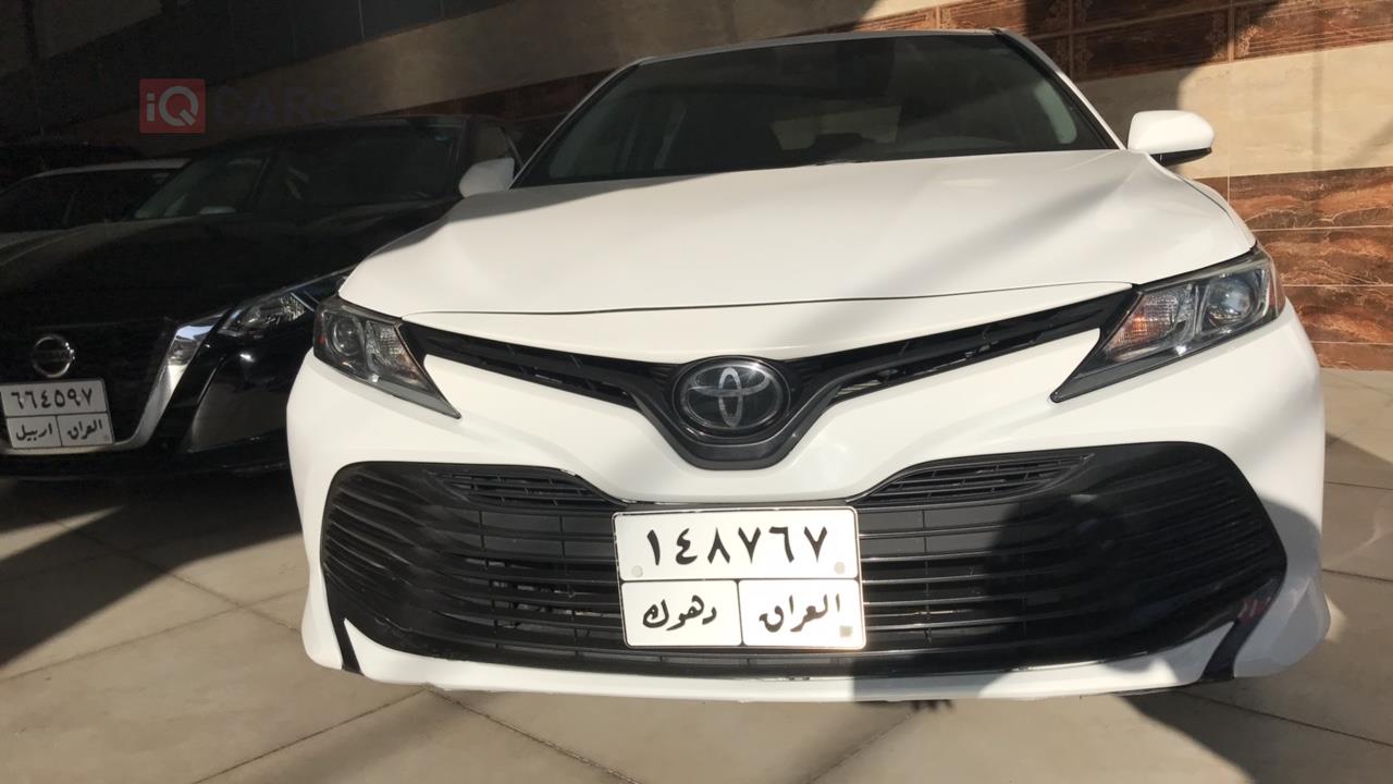 تۆیۆتا کامری